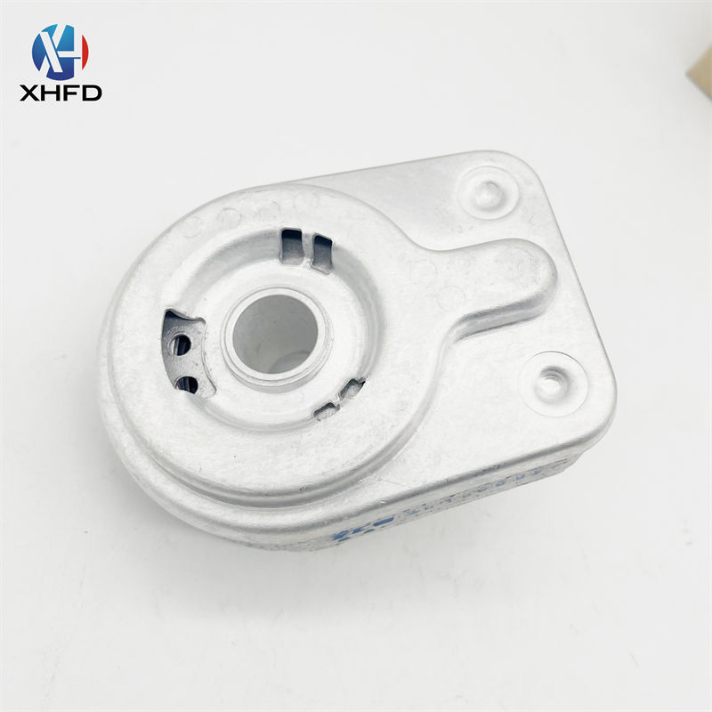 Auto Parts Engine Oil Radiator Oil Filter Base26410-2B740 264102B740